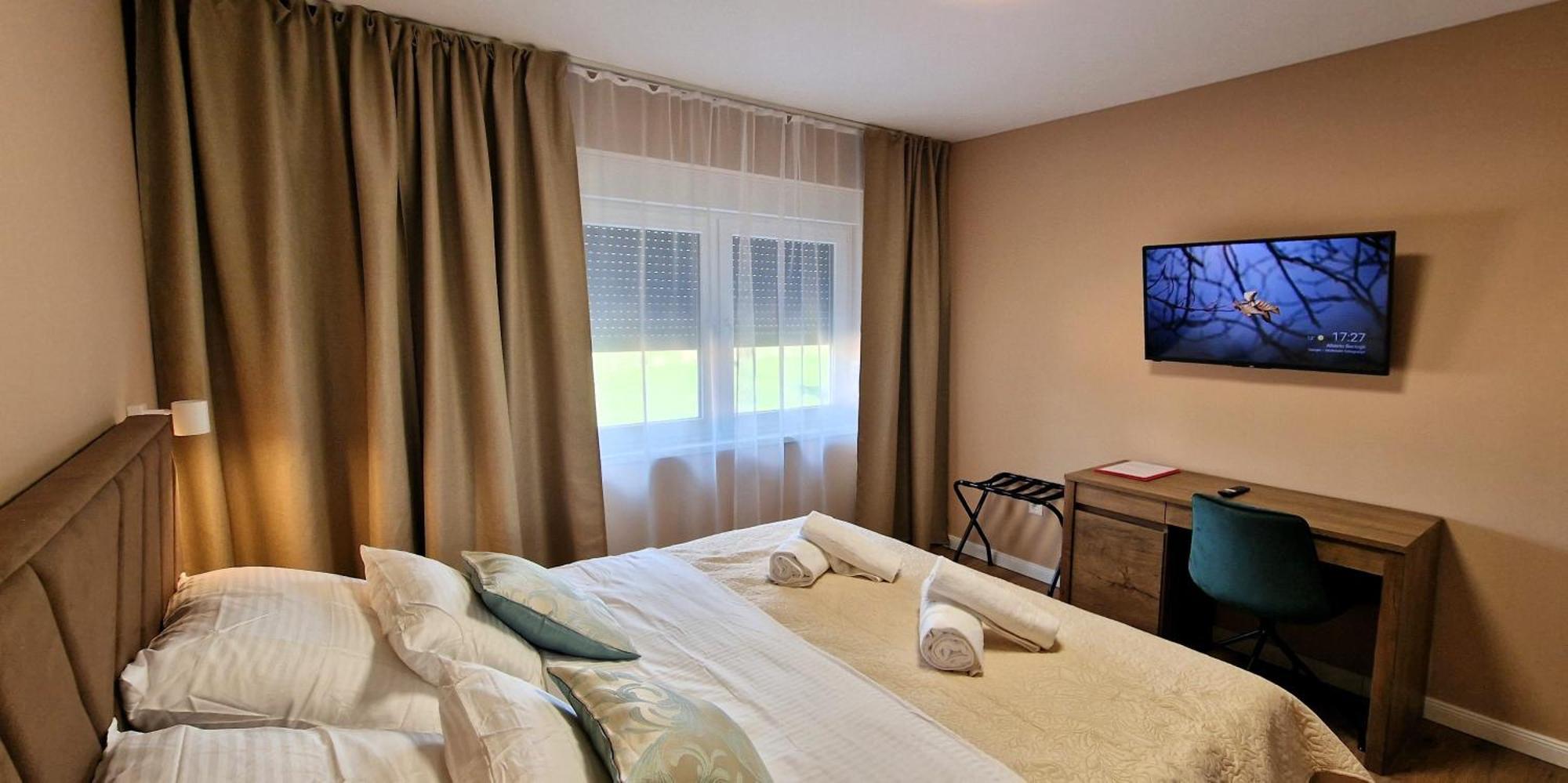 Hyde Park Apartments Cakovec Ngoại thất bức ảnh