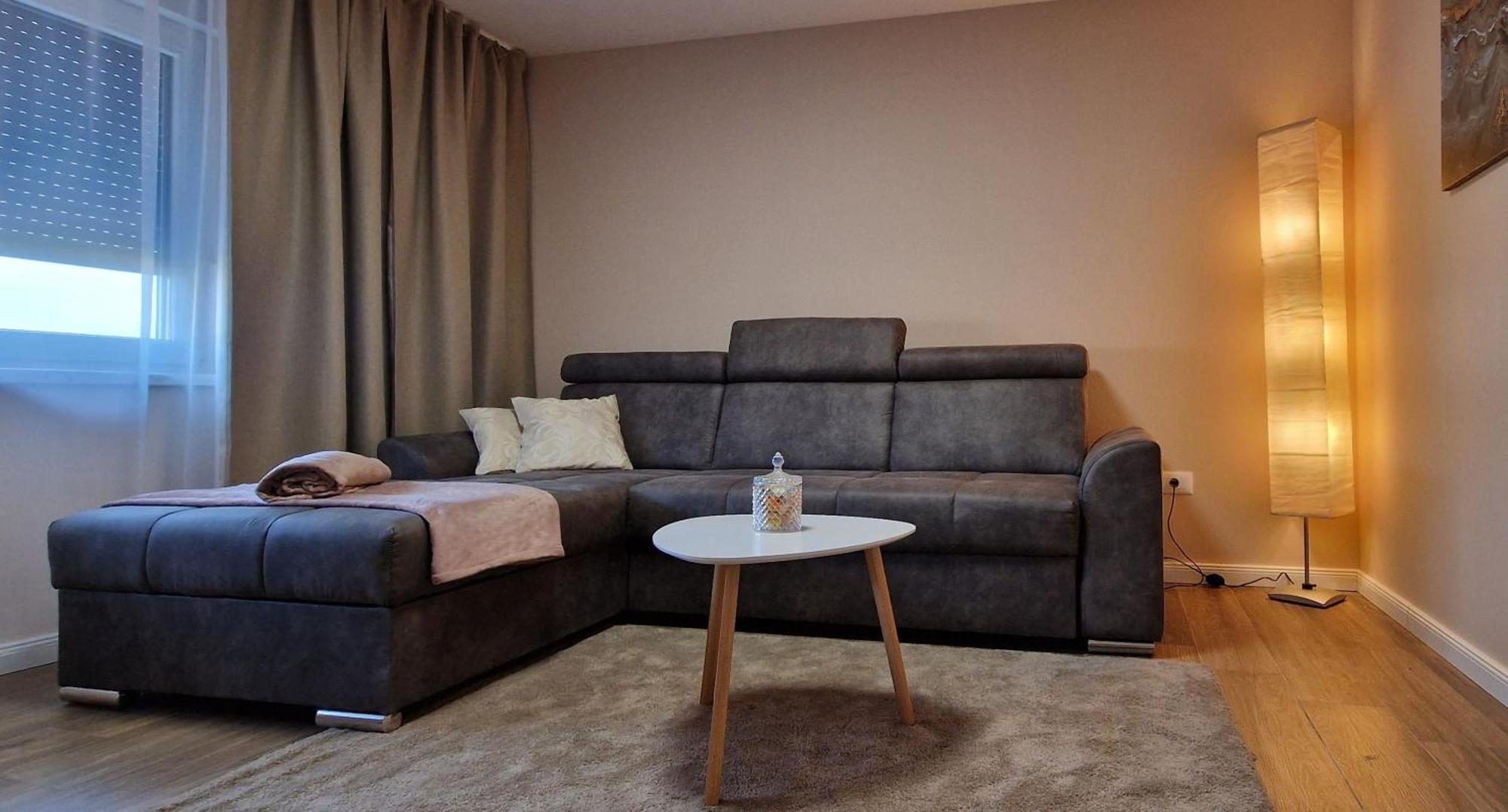 Hyde Park Apartments Cakovec Ngoại thất bức ảnh